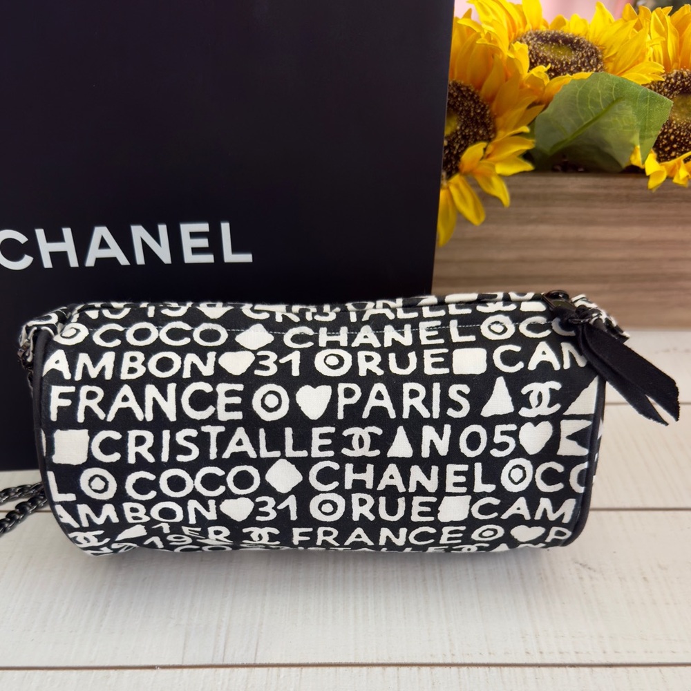Chanel By the Sea Makeup Cosmetic Crossbody Bag - Picture 6 of 10